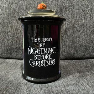 Halloween Disney Tim Burton’s The Nightmare Before Christmas Airtight Cookie Jar